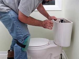 Our Plumbing Team in Silver Spring Fixes Toilets